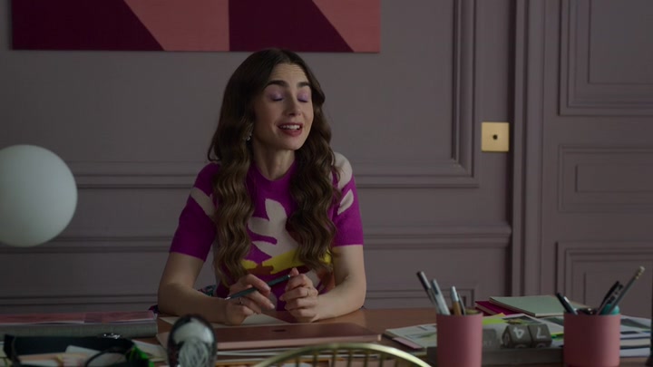 Emily_in_Paris_S02E04_WEBRip_x264-ION10_2010.jpg