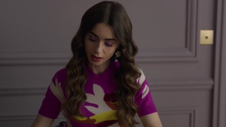 Emily_in_Paris_S02E04_WEBRip_x264-ION10_2032.jpg Emily_in_Paris_S02E04_WEBRip_x264-ION10_2032.jpg
