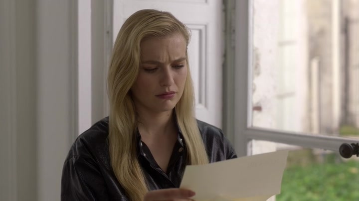 Emily_in_Paris_S02E04_WEBRip_x264-ION10_2134.jpg Emily_in_Paris_S02E04_WEBRip_x264-ION10_2134.jpg