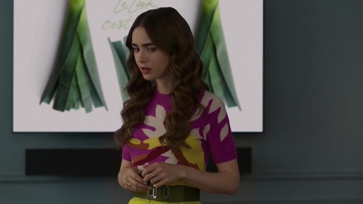Emily_in_Paris_S02E04_WEBRip_x264-ION10_2277.jpg Emily_in_Paris_S02E04_WEBRip_x264-ION10_2277.jpg