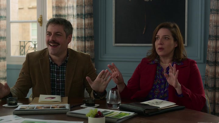 Emily_in_Paris_S02E04_WEBRip_x264-ION10_2377.jpg Emily_in_Paris_S02E04_WEBRip_x264-ION10_2377.jpg