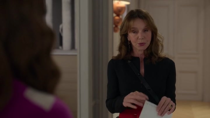 Emily_in_Paris_S02E04_WEBRip_x264-ION10_2714.jpg Emily_in_Paris_S02E04_WEBRip_x264-ION10_2714.jpg