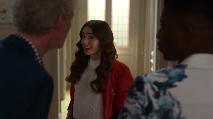 Emily_in_Paris_S02E05_WEBRip_x264-ION10_0297.jpg
