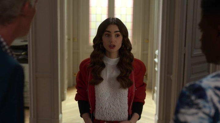 Emily_in_Paris_S02E05_WEBRip_x264-ION10_0300.jpg