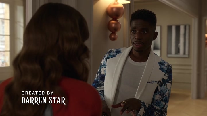 Emily_in_Paris_S02E05_WEBRip_x264-ION10_0323.jpg