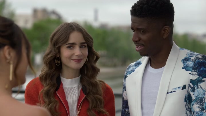 Emily_in_Paris_S02E05_WEBRip_x264-ION10_0505.jpg Emily_in_Paris_S02E05_WEBRip_x264-ION10_0505.jpg
