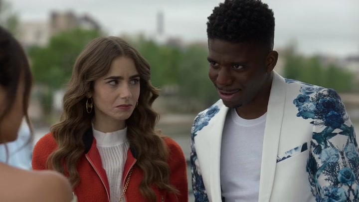 Emily_in_Paris_S02E05_WEBRip_x264-ION10_0531.jpg
