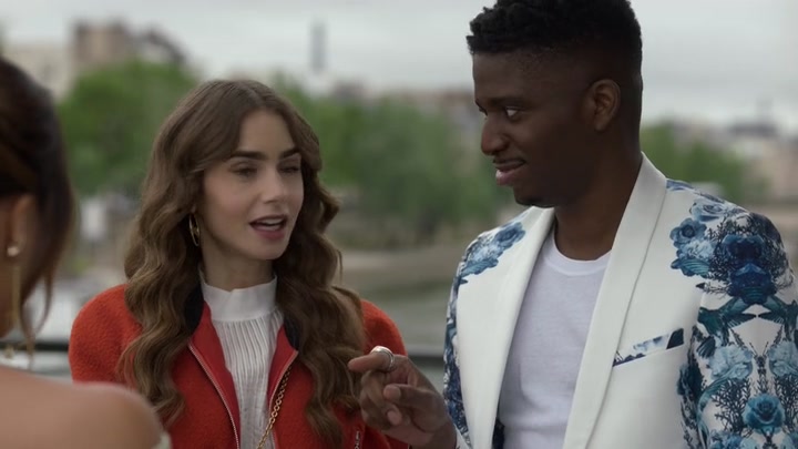 Emily_in_Paris_S02E05_WEBRip_x264-ION10_0562.jpg Emily_in_Paris_S02E05_WEBRip_x264-ION10_0562.jpg