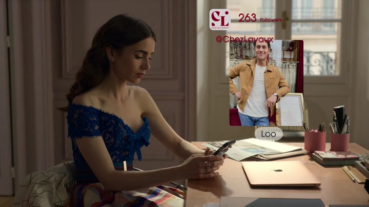 Emily_in_Paris_S02E05_WEBRip_x264-ION10_0824.jpg