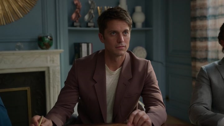 Emily_in_Paris_S02E05_WEBRip_x264-ION10_0920.jpg Emily_in_Paris_S02E05_WEBRip_x264-ION10_0920.jpg