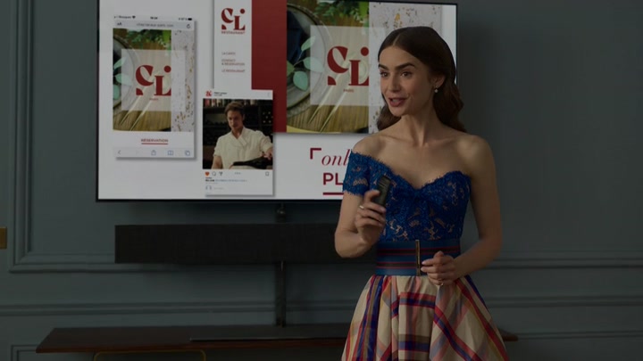 Emily_in_Paris_S02E05_WEBRip_x264-ION10_0921.jpg