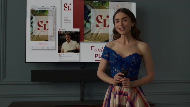 Emily_in_Paris_S02E05_WEBRip_x264-ION10_0924.jpg