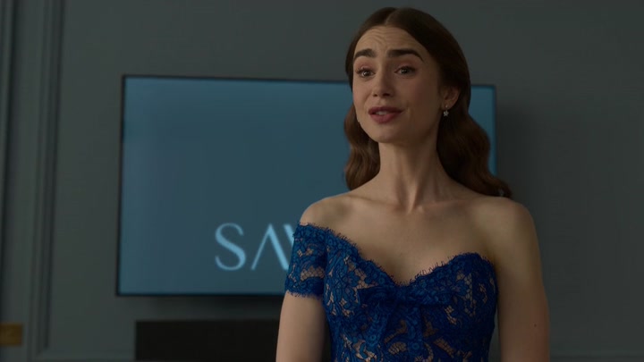 Emily_in_Paris_S02E05_WEBRip_x264-ION10_0965.jpg