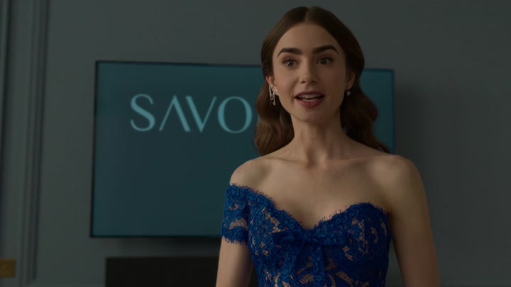Emily_in_Paris_S02E05_WEBRip_x264-ION10_1008.jpg