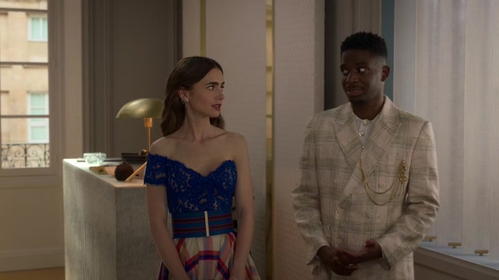 Emily_in_Paris_S02E05_WEBRip_x264-ION10_1142.jpg Emily_in_Paris_S02E05_WEBRip_x264-ION10_1142.jpg