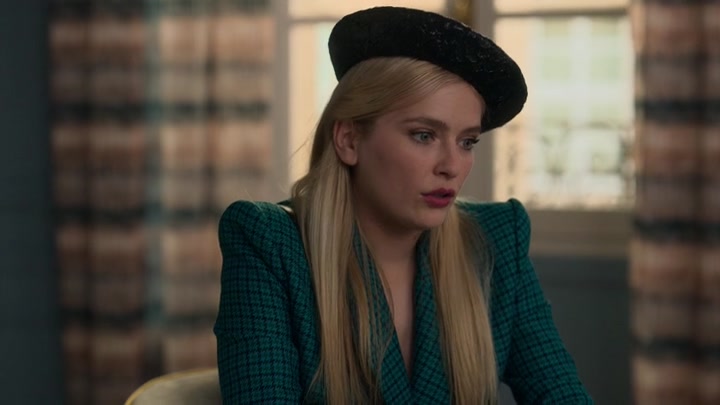 Emily_in_Paris_S02E05_WEBRip_x264-ION10_1173.jpg