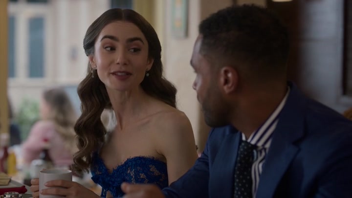 Emily_in_Paris_S02E05_WEBRip_x264-ION10_1378.jpg