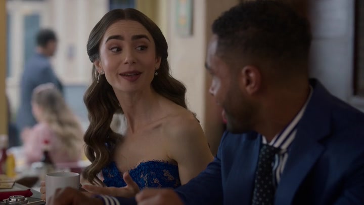 Emily_in_Paris_S02E05_WEBRip_x264-ION10_1413.jpg