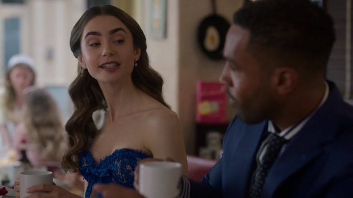 Emily_in_Paris_S02E05_WEBRip_x264-ION10_1453.jpg Emily_in_Paris_S02E05_WEBRip_x264-ION10_1453.jpg