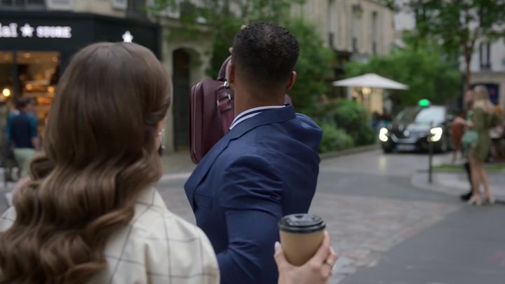 Emily_in_Paris_S02E05_WEBRip_x264-ION10_1558.jpg Emily_in_Paris_S02E05_WEBRip_x264-ION10_1558.jpg