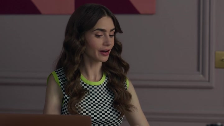 Emily_in_Paris_S02E05_WEBRip_x264-ION10_1863.jpg