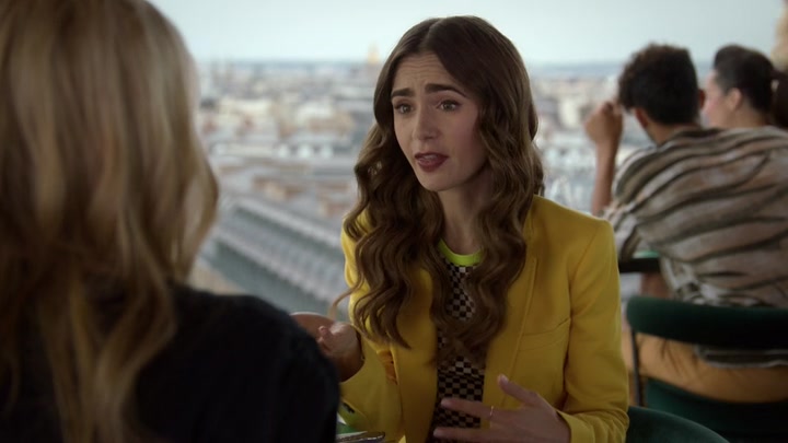 Emily_in_Paris_S02E05_WEBRip_x264-ION10_2037.jpg