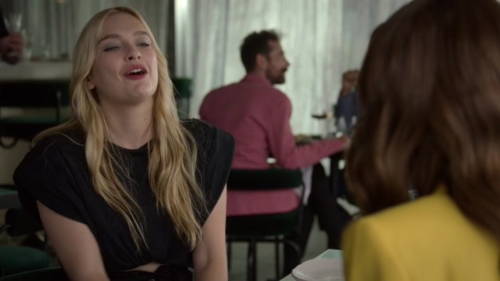 Emily_in_Paris_S02E05_WEBRip_x264-ION10_2054.jpg Emily_in_Paris_S02E05_WEBRip_x264-ION10_2054.jpg