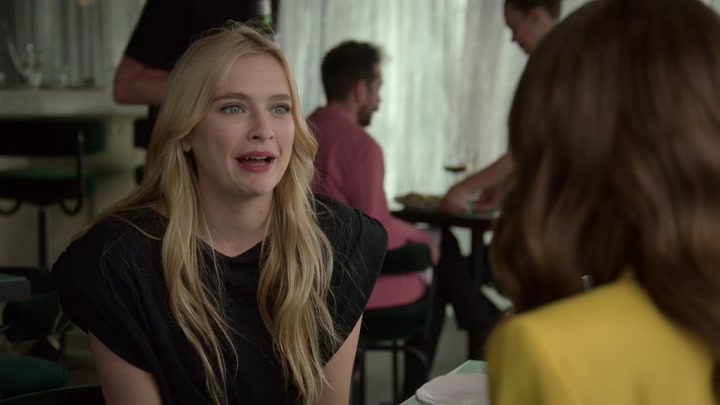 Emily_in_Paris_S02E05_WEBRip_x264-ION10_2057.jpg Emily_in_Paris_S02E05_WEBRip_x264-ION10_2057.jpg