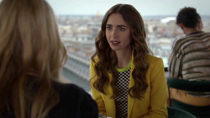 Emily_in_Paris_S02E05_WEBRip_x264-ION10_2078.jpg