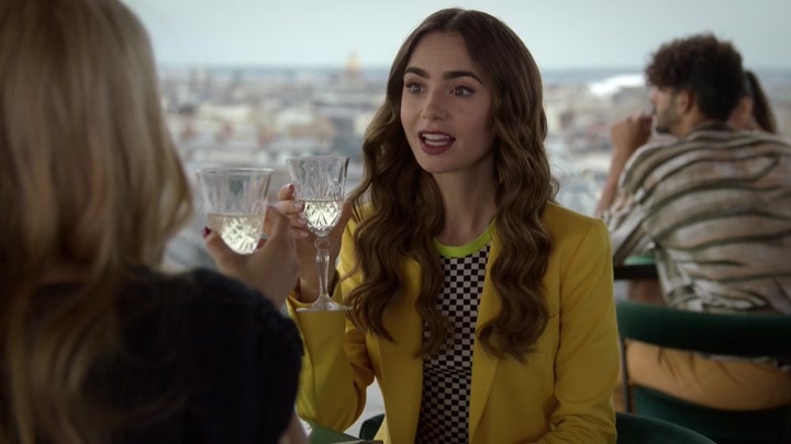 Emily_in_Paris_S02E05_WEBRip_x264-ION10_2124.jpg Emily_in_Paris_S02E05_WEBRip_x264-ION10_2124.jpg