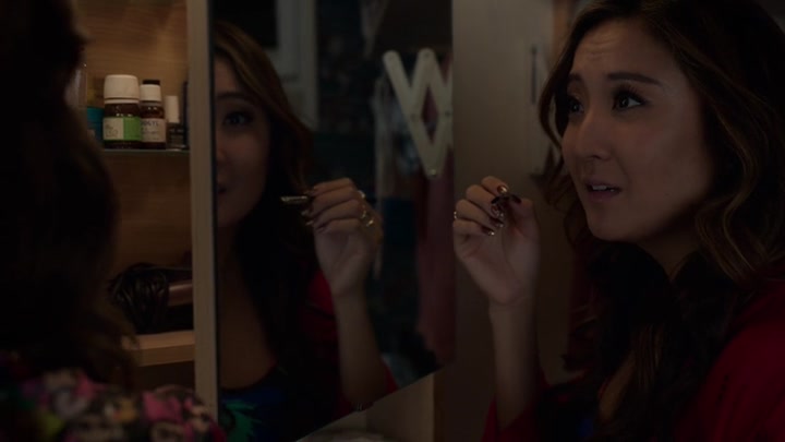 Emily_in_Paris_S02E05_WEBRip_x264-ION10_2144.jpg Emily_in_Paris_S02E05_WEBRip_x264-ION10_2144.jpg