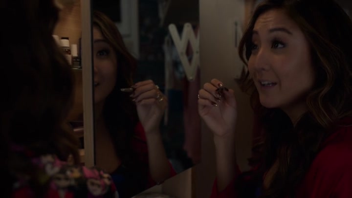 Emily_in_Paris_S02E05_WEBRip_x264-ION10_2145.jpg Emily_in_Paris_S02E05_WEBRip_x264-ION10_2145.jpg