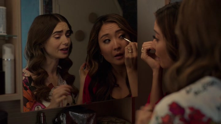 Emily_in_Paris_S02E05_WEBRip_x264-ION10_2162.jpg Emily_in_Paris_S02E05_WEBRip_x264-ION10_2162.jpg