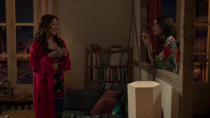Emily_in_Paris_S02E05_WEBRip_x264-ION10_2213.jpg Emily_in_Paris_S02E05_WEBRip_x264-ION10_2213.jpg