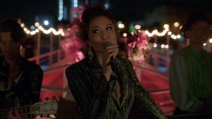 Emily_in_Paris_S02E05_WEBRip_x264-ION10_2235.jpg Emily_in_Paris_S02E05_WEBRip_x264-ION10_2235.jpg