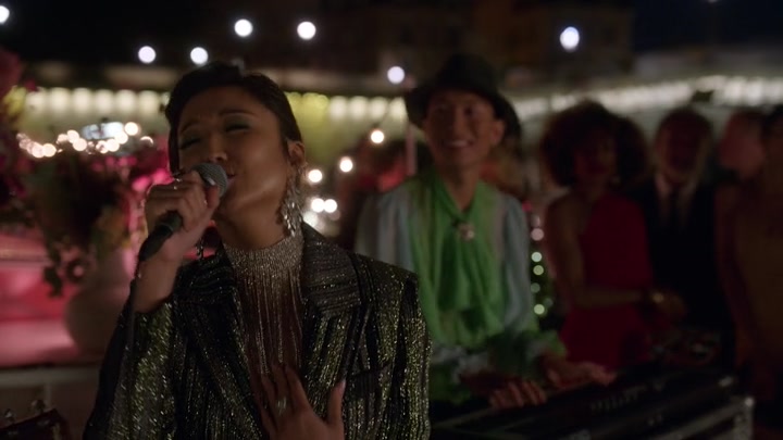 Emily_in_Paris_S02E05_WEBRip_x264-ION10_2342.jpg Emily_in_Paris_S02E05_WEBRip_x264-ION10_2342.jpg