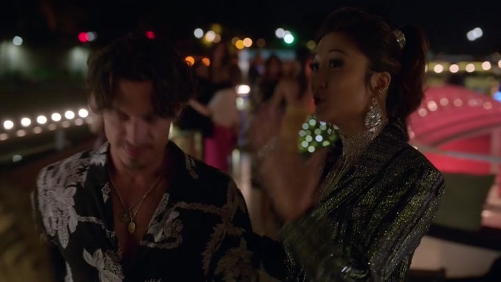 Emily_in_Paris_S02E05_WEBRip_x264-ION10_2406.jpg Emily_in_Paris_S02E05_WEBRip_x264-ION10_2406.jpg