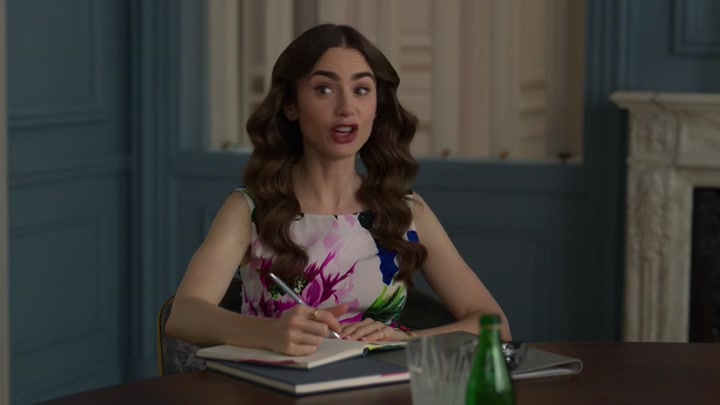 Emily_in_Paris_S02E06_WEBRip_x264-ION10_0132.jpg