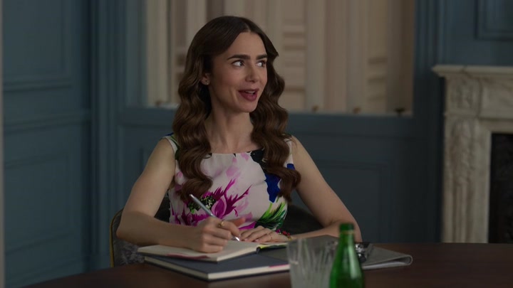 Emily_in_Paris_S02E06_WEBRip_x264-ION10_0137.jpg