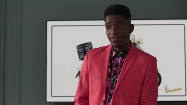 Emily_in_Paris_S02E06_WEBRip_x264-ION10_0165.jpg Emily_in_Paris_S02E06_WEBRip_x264-ION10_0165.jpg