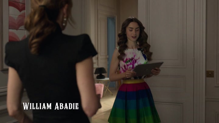 Emily_in_Paris_S02E06_WEBRip_x264-ION10_0269.jpg
