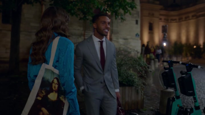 Emily_in_Paris_S02E06_WEBRip_x264-ION10_0740.jpg Emily_in_Paris_S02E06_WEBRip_x264-ION10_0740.jpg