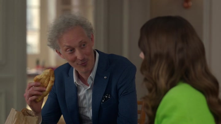 Emily_in_Paris_S02E06_WEBRip_x264-ION10_0843.jpg Emily_in_Paris_S02E06_WEBRip_x264-ION10_0843.jpg