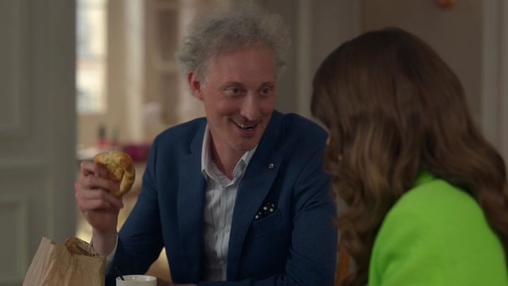 Emily_in_Paris_S02E06_WEBRip_x264-ION10_0853.jpg Emily_in_Paris_S02E06_WEBRip_x264-ION10_0853.jpg