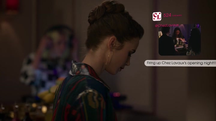 Emily_in_Paris_S02E06_WEBRip_x264-ION10_1102.jpg