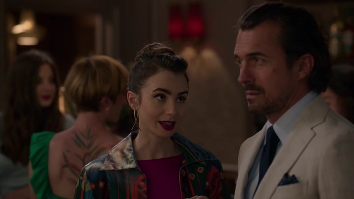 Emily_in_Paris_S02E06_WEBRip_x264-ION10_1146.jpg Emily_in_Paris_S02E06_WEBRip_x264-ION10_1146.jpg
