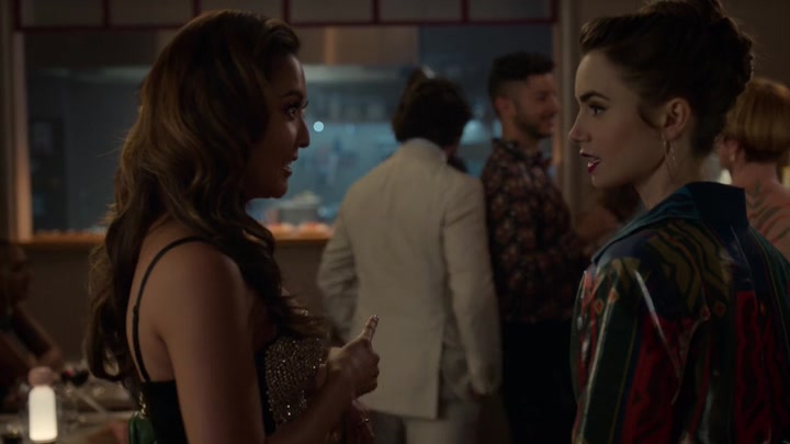 Emily_in_Paris_S02E06_WEBRip_x264-ION10_1281.jpg