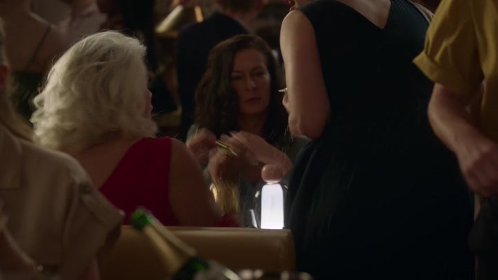 Emily_in_Paris_S02E06_WEBRip_x264-ION10_1526.jpg Emily_in_Paris_S02E06_WEBRip_x264-ION10_1526.jpg