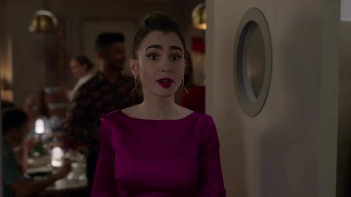 Emily_in_Paris_S02E06_WEBRip_x264-ION10_1559.jpg Emily_in_Paris_S02E06_WEBRip_x264-ION10_1559.jpg