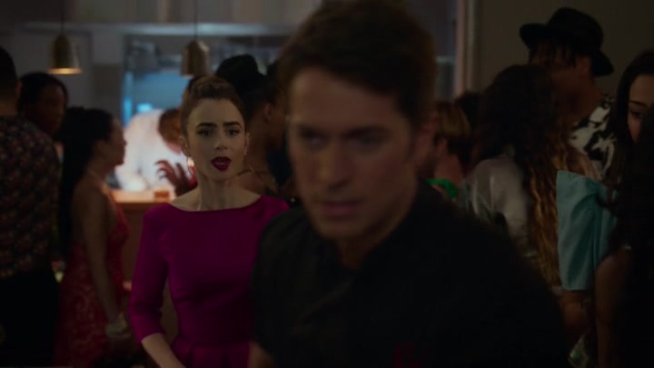 Emily_in_Paris_S02E06_WEBRip_x264-ION10_1605.jpg Emily_in_Paris_S02E06_WEBRip_x264-ION10_1605.jpg